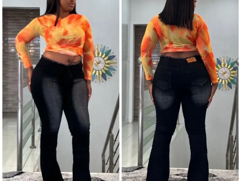 Trendy High-Waist Flare Jeans